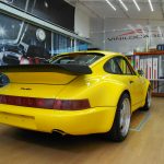Porsche 911 turbo amarillo mate