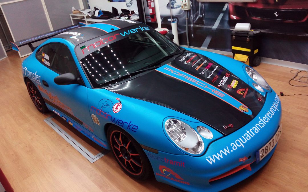Porsche 911 turbo azul
