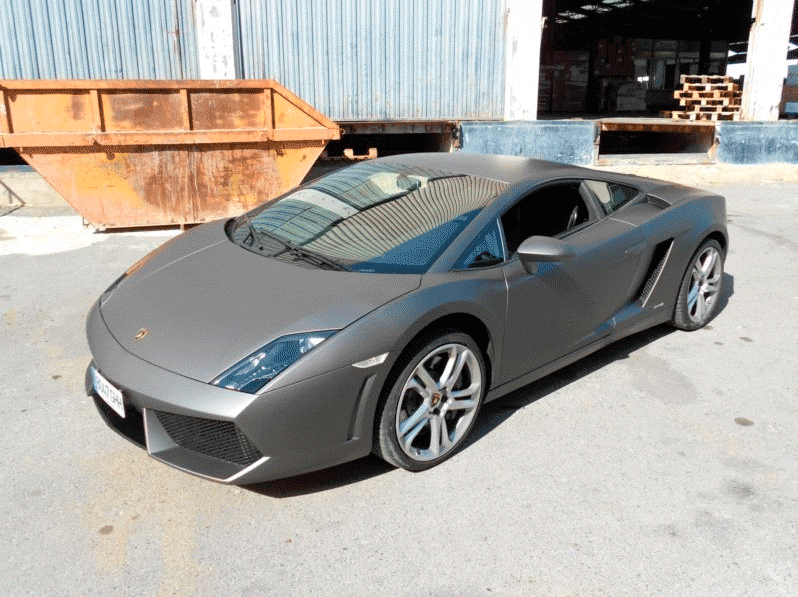Lamborghini LP560